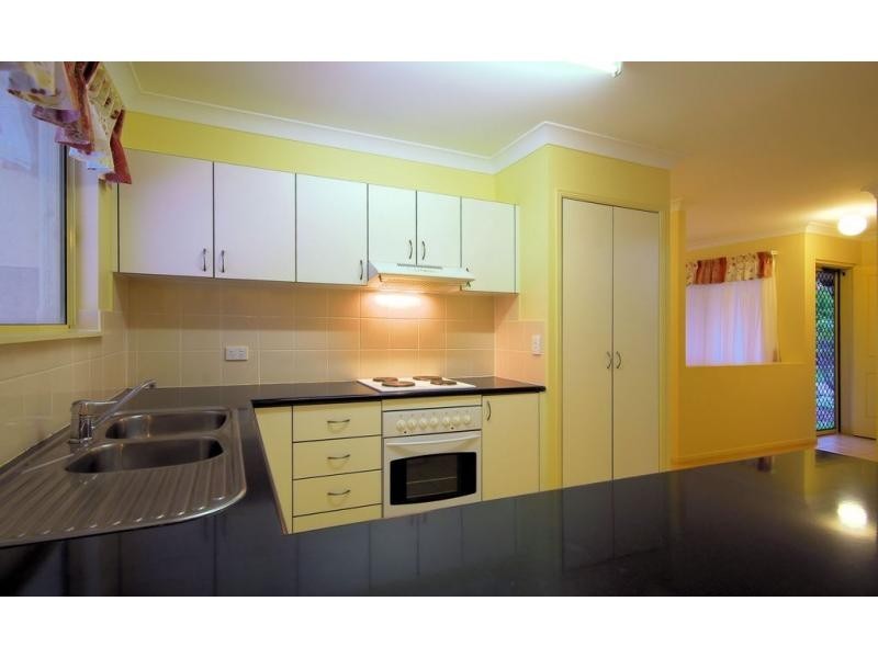11 Mustey Close, Mount Louisa QLD 4814