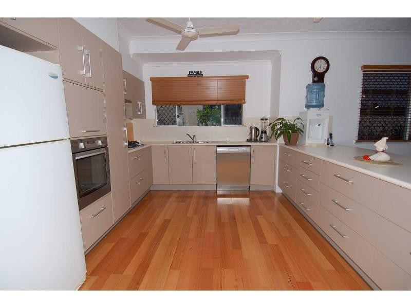 10 Althea Court, Kirwan QLD 4817