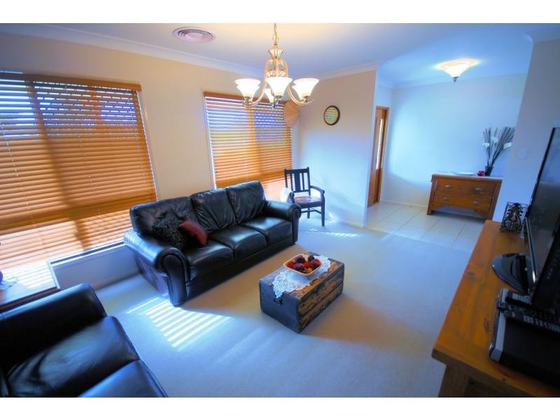 22 Salamander Street, Bluewater QLD 4818