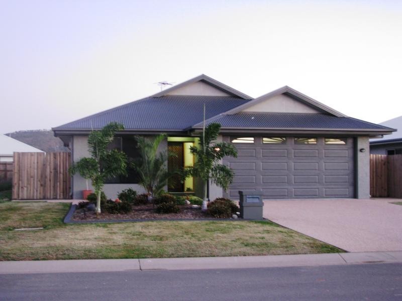 9 Eastlake Avenue, Idalia QLD 4811