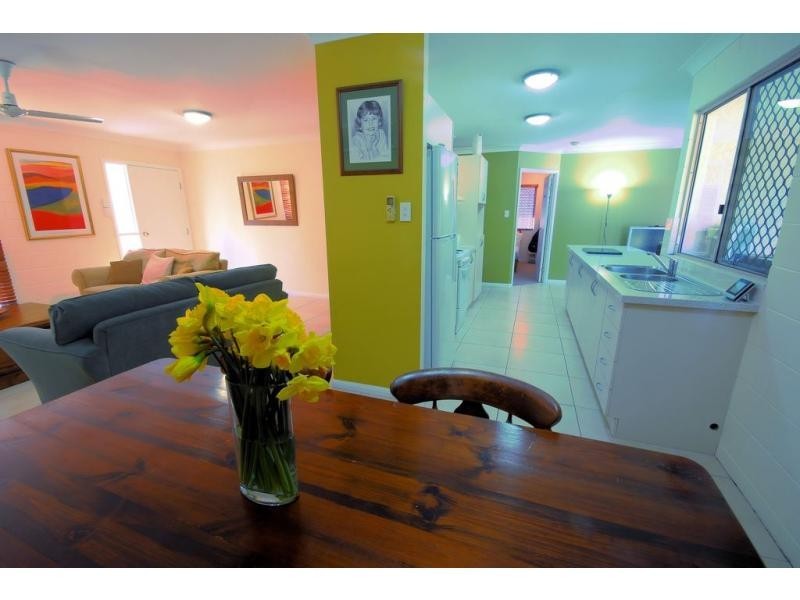 2 Rio Vista Way, Kirwan QLD 4817