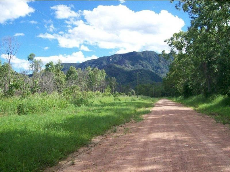 3 Pace Road, Rollingstone QLD 4816