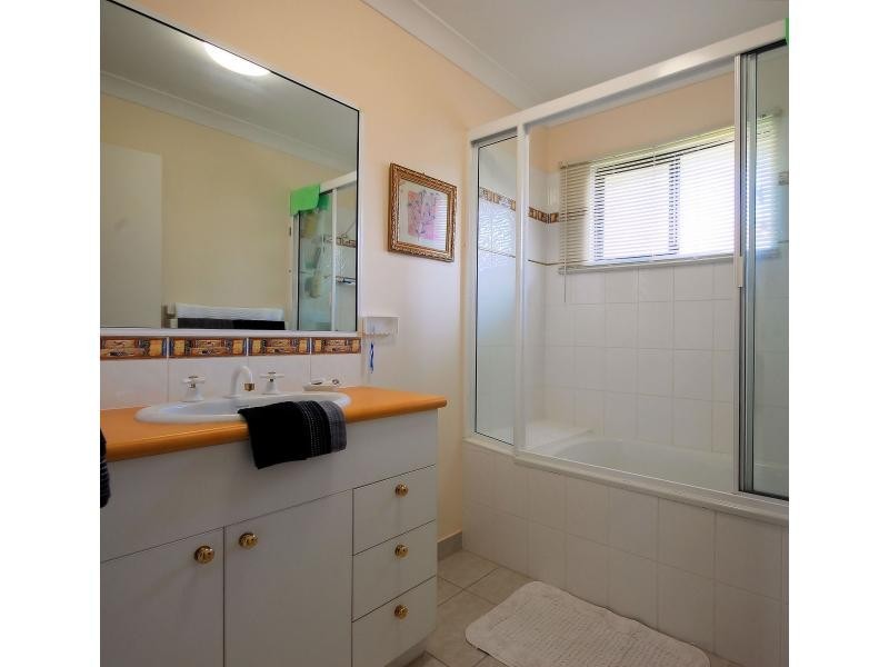 13 Ugarte Street, Bushland Beach QLD 4818