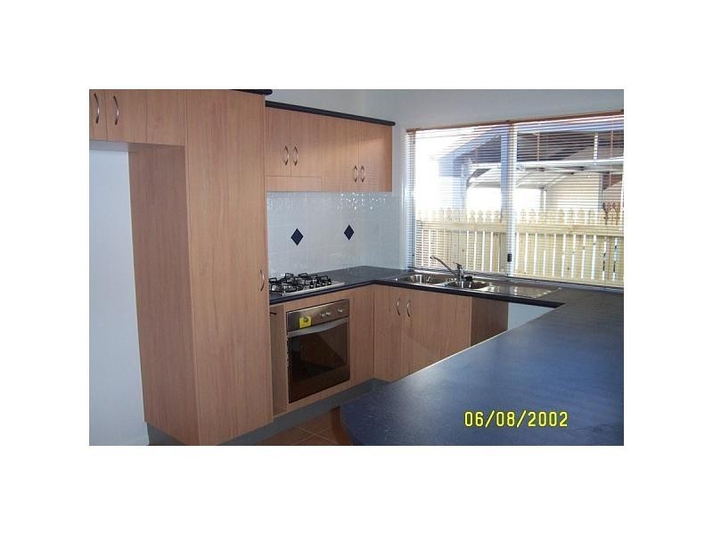 5 Azure Court, Douglas QLD 4814