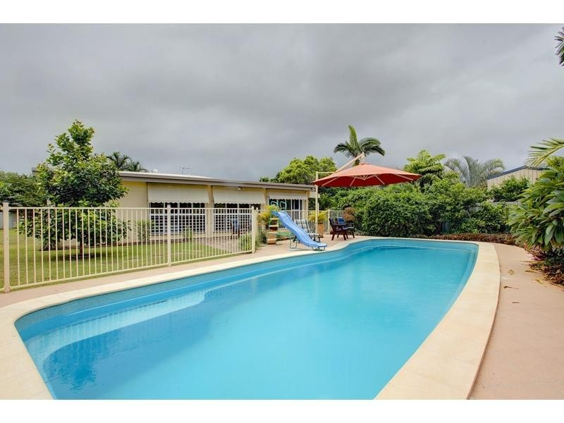 3 Almond Court, Bushland Beach QLD 4818