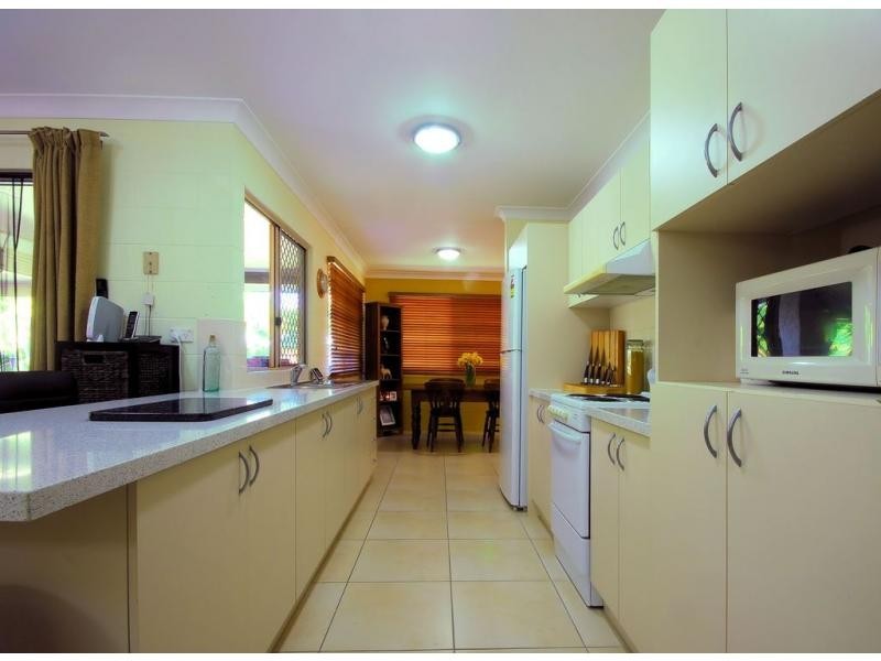 2 RioVista Way, Kirwan QLD 4817