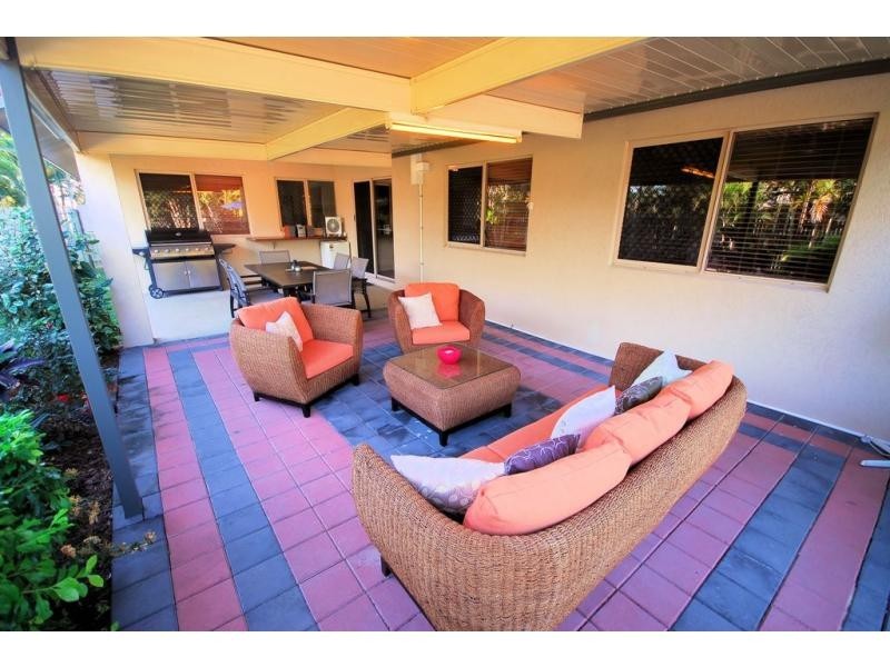 2 RioVista Way, Kirwan QLD 4817