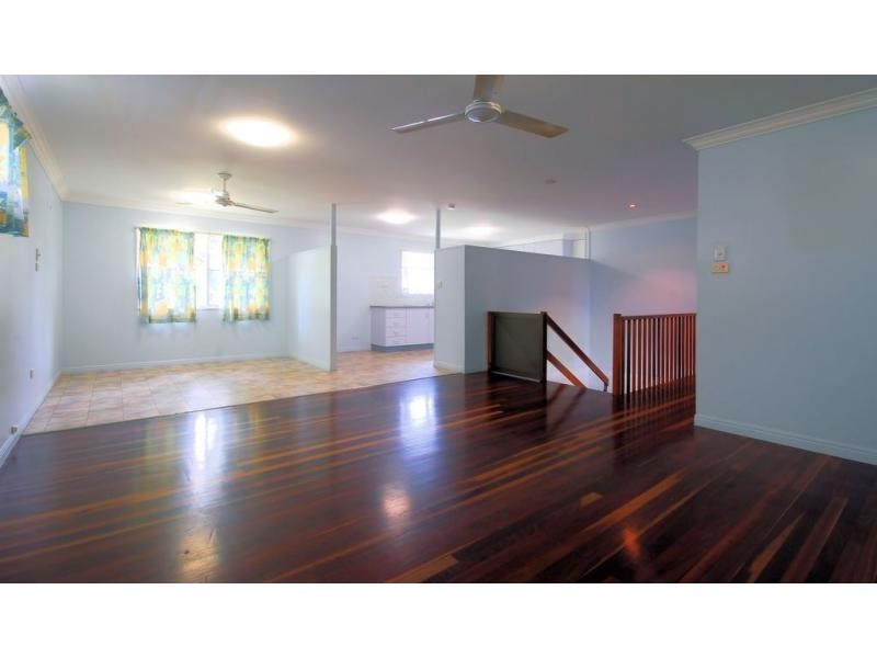 10 Pelican Avenue, Condon QLD 4815