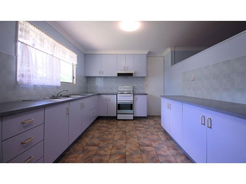 10 Pelican Avenue, Condon QLD 4815