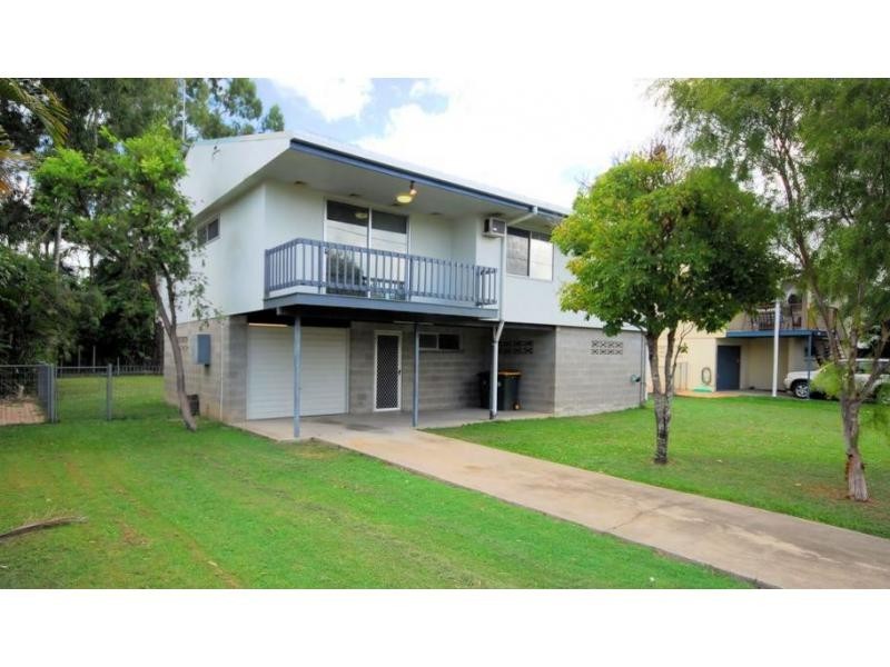 10 Pelican Avenue, Condon QLD 4815