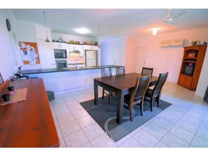 9 Stenhouse Court, Mount Low QLD 4818