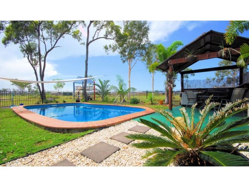 9 Stenhouse Court, Mount Low QLD 4818