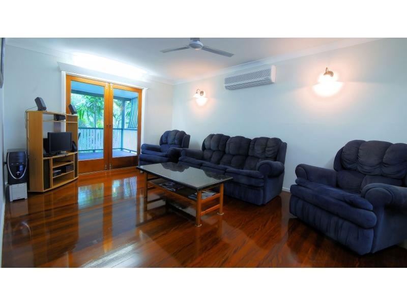 70 Hammett Street, Currajong QLD 4812