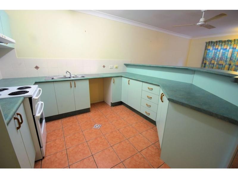 10/13 Golf Links Drive, Kirwan QLD 4817