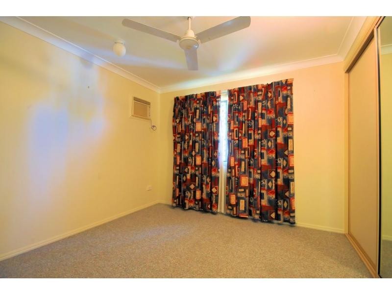 10/13 Golf Links Drive, Kirwan QLD 4817