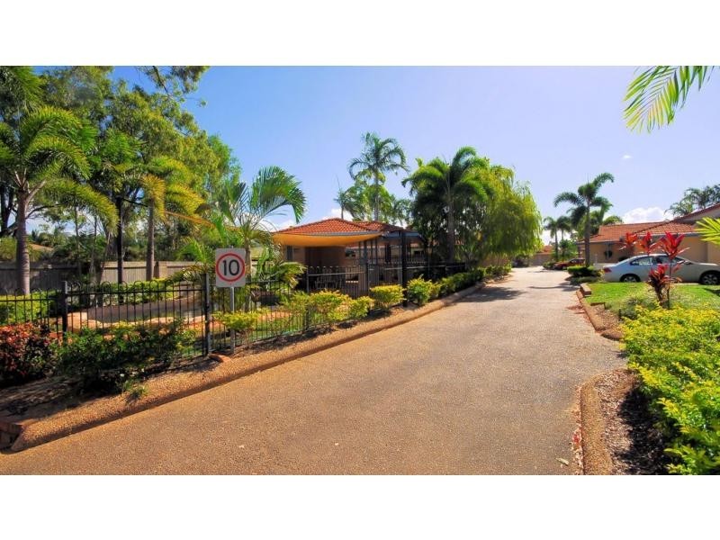 10/13 Golf Links Drive, Kirwan QLD 4817