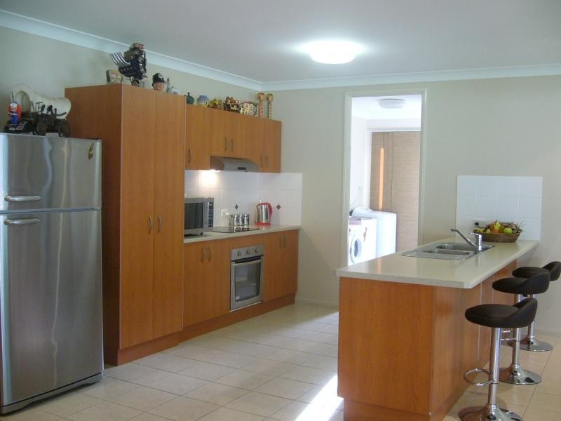 51 Greentree Circuit, Bushland Beach QLD 4818