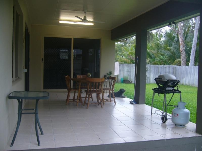 51 Greentree Circuit, Bushland Beach QLD 4818