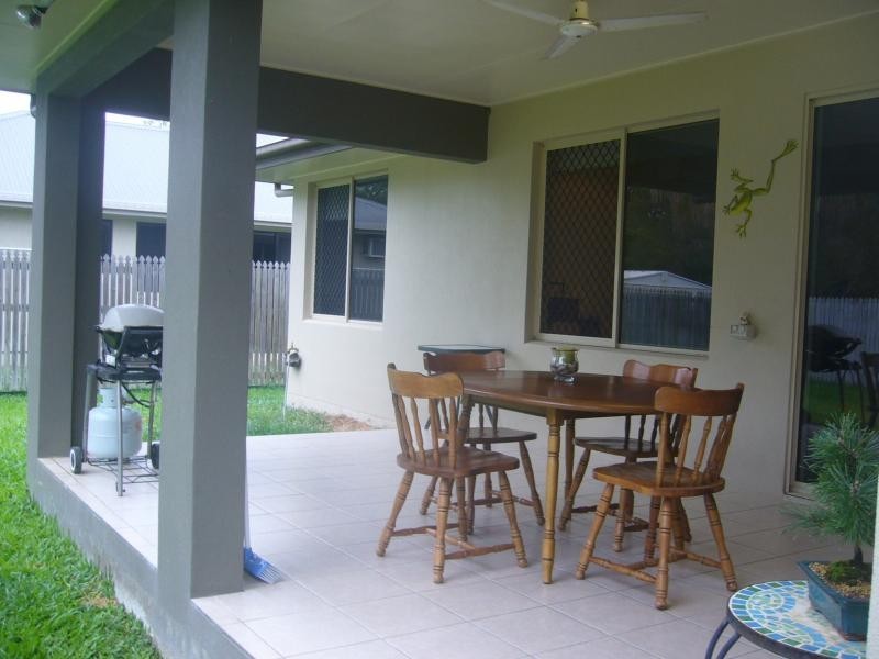 51 Greentree Circuit, Bushland Beach QLD 4818