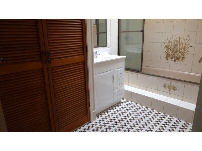 2 Poplar Street, Kirwan QLD 4817