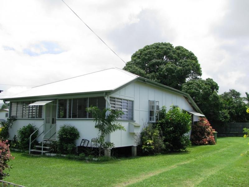 Railway Estate QLD 4810