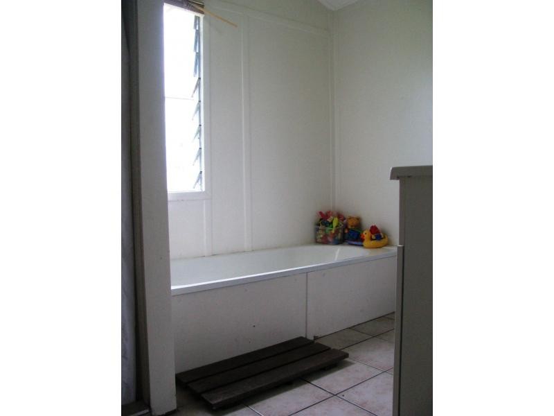 Railway Estate QLD 4810