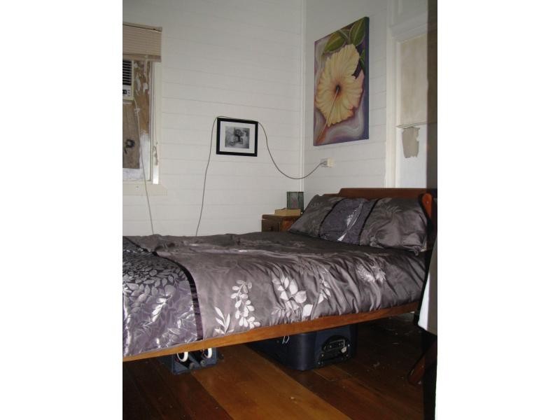 Railway Estate QLD 4810