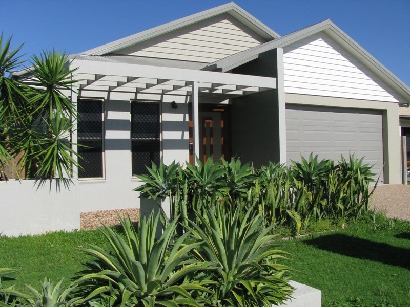 9 Waterbury Terrace, Idalia QLD 4811