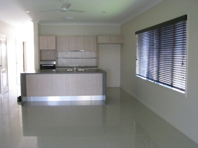 9 Waterbury Terrace, Idalia QLD 4811