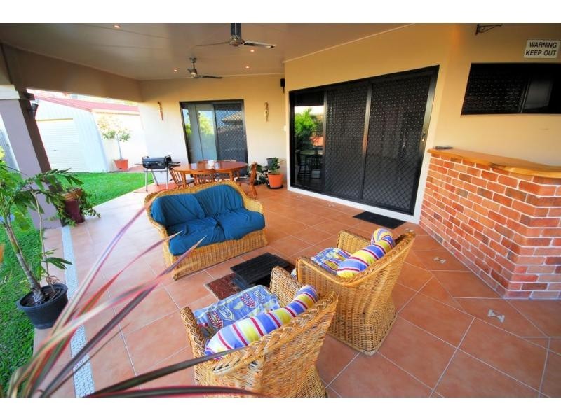 10 Kiandra Place, Mount Louisa QLD 4814