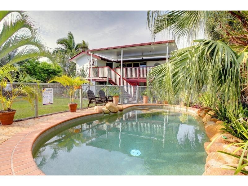 6 Gladstone Street, Pimlico QLD 4812