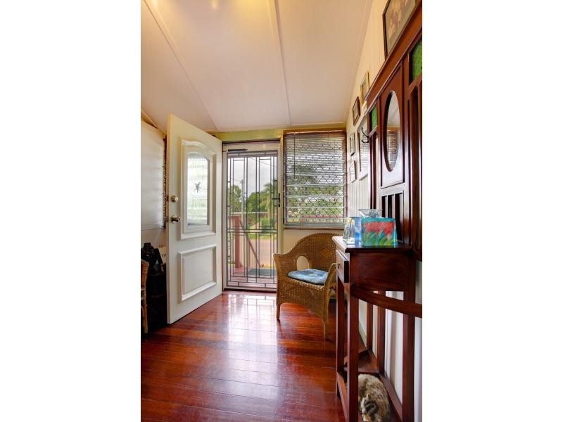 6 Gladstone Street, Pimlico QLD 4812