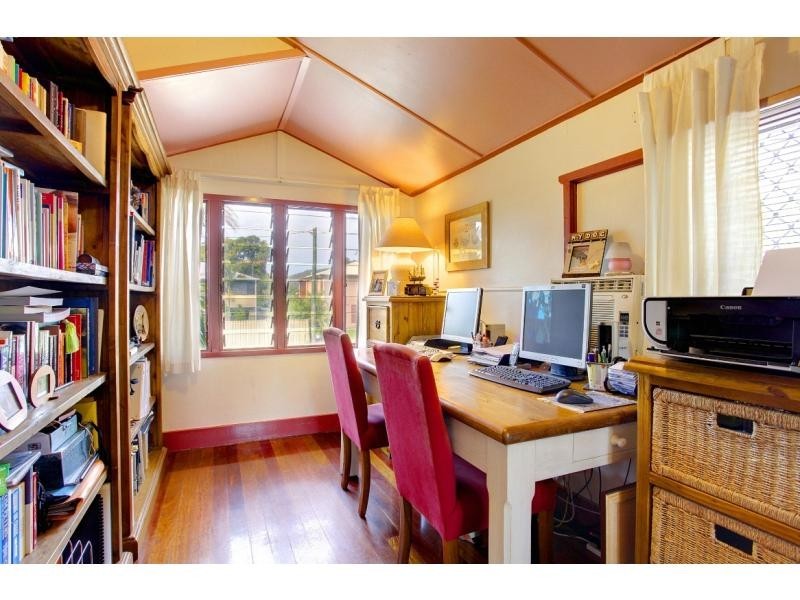 6 Gladstone Street, Pimlico QLD 4812