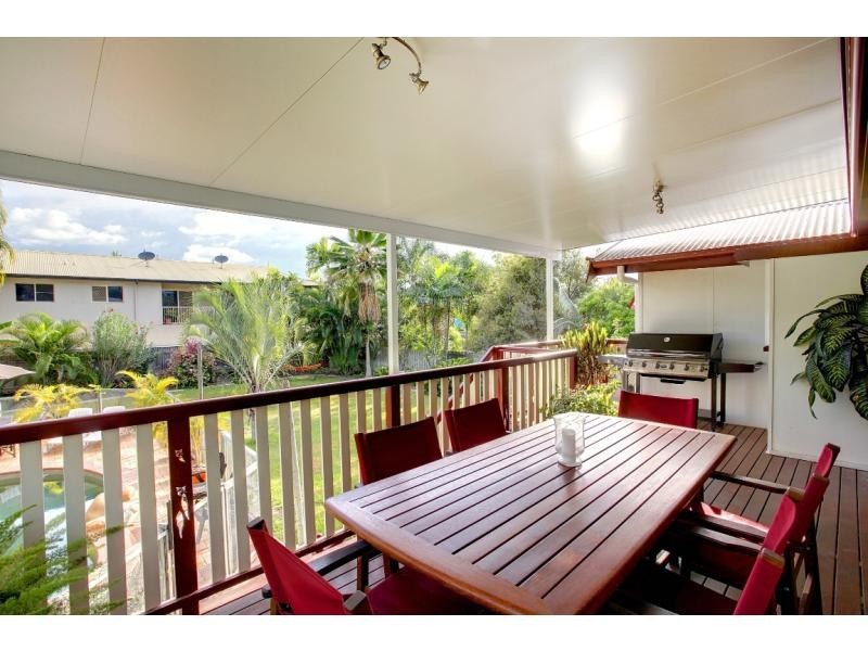 6 Gladstone Street, Pimlico QLD 4812