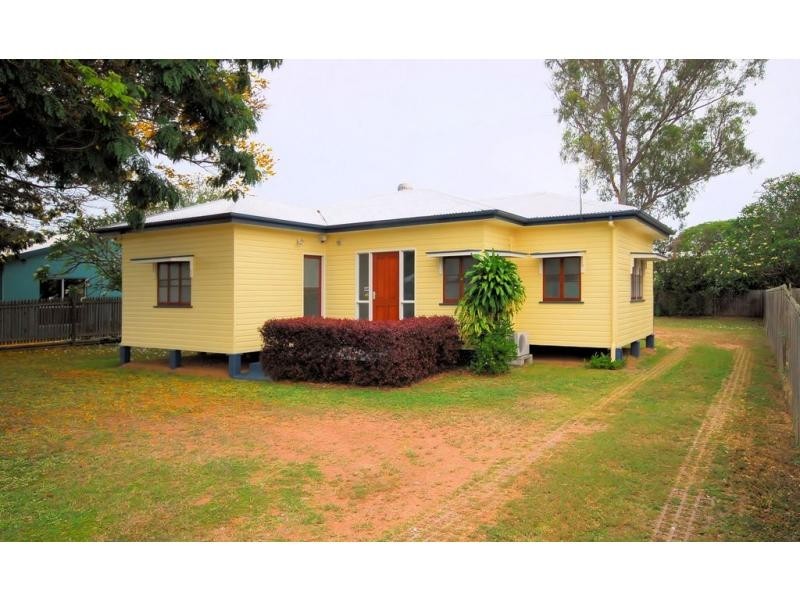 141 Ross River Road, Mundingburra QLD 4812