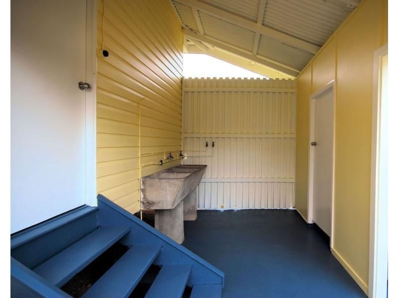 141 Ross River Road, Mundingburra QLD 4812