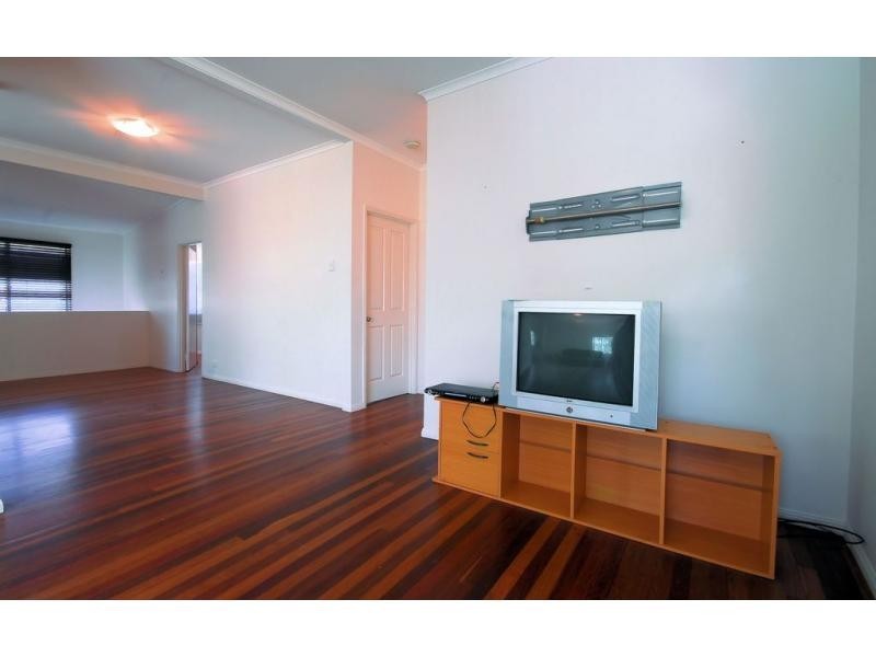 45 Lowth Street, Rosslea QLD 4812
