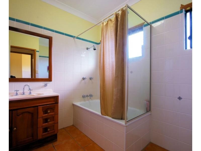 8 Strathmore Court, Annandale QLD 4814