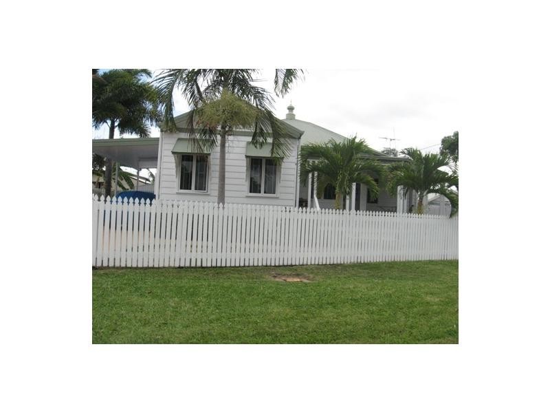 1 Hindley Street, Currajong QLD 4812