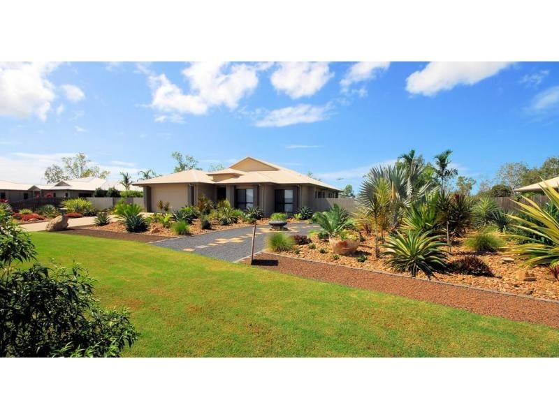 9 Midyim Court, Mount Low QLD 4818