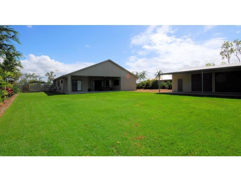 9 Midyim Court, Mount Low QLD 4818