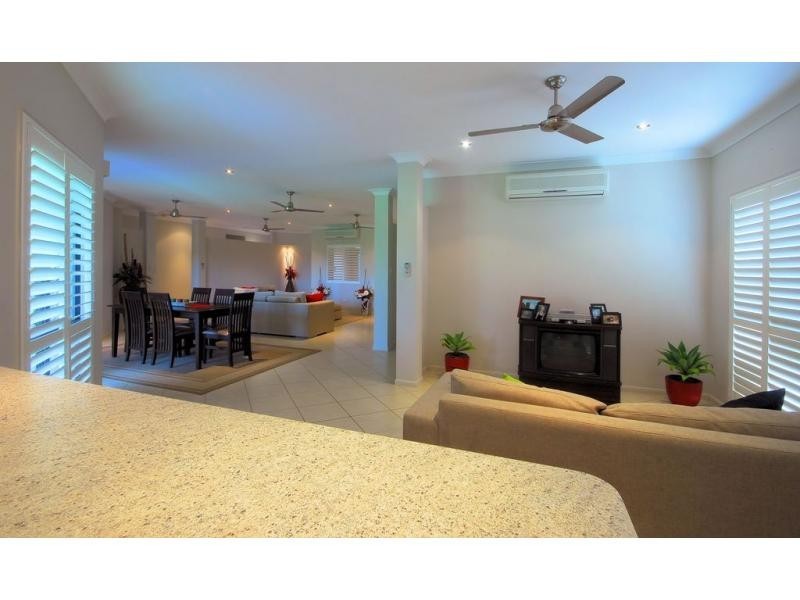 9 Midyim Court, Mount Low QLD 4818