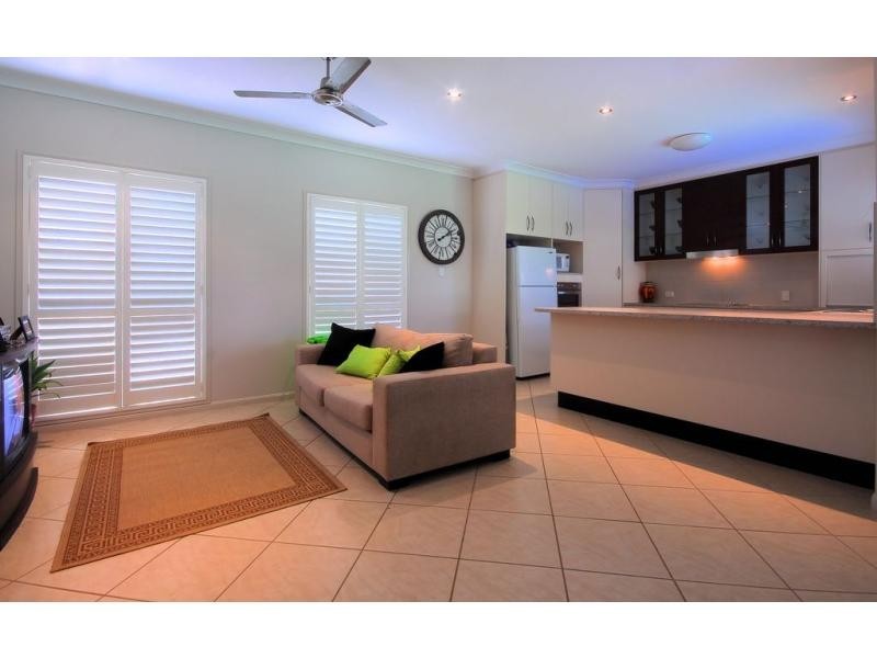 9 Midyim Court, Mount Low QLD 4818