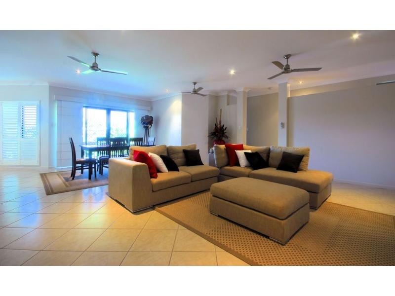 9 Midyim Court, Mount Low QLD 4818