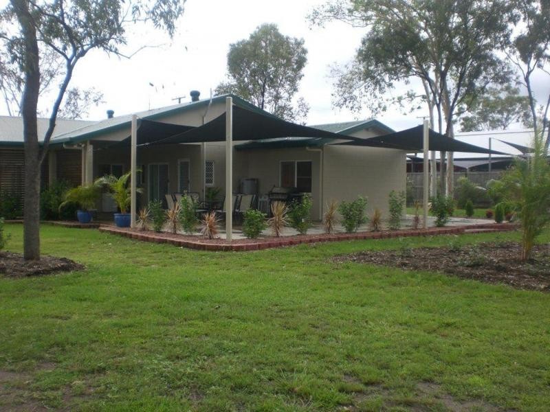 19 Veales Road, Jensen QLD 4818