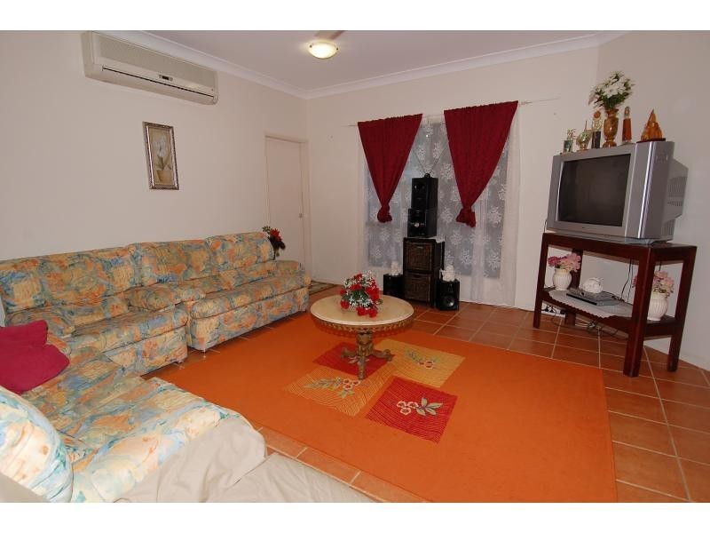 12 Gloucester Crescent, Wulguru QLD 4811