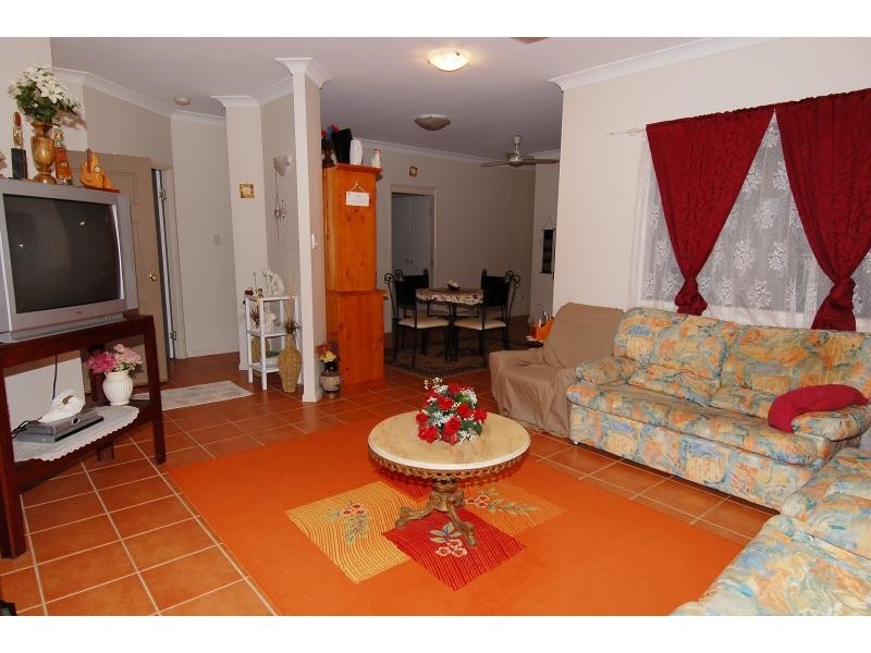 12 Gloucester Crescent, Wulguru QLD 4811