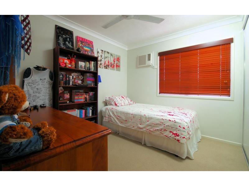 6 Woodrow Circuit, Mount Louisa QLD 4814