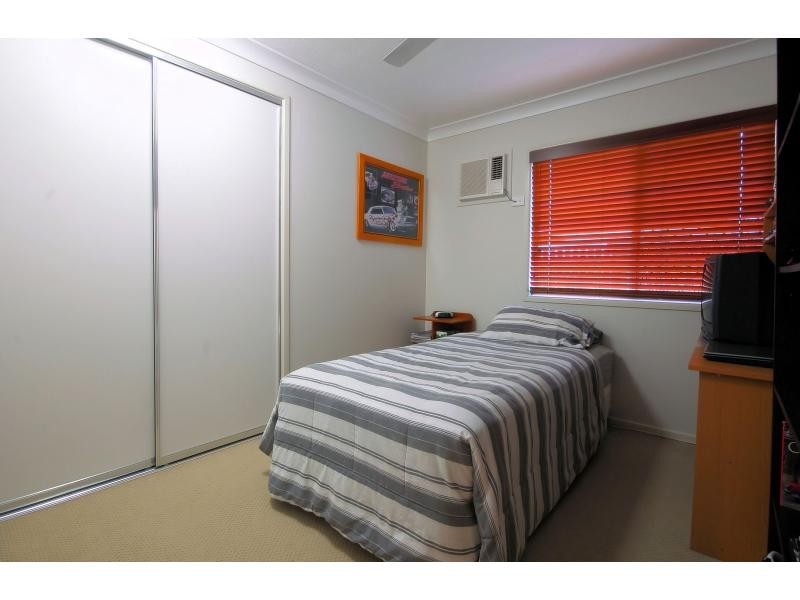 6 Woodrow Circuit, Mount Louisa QLD 4814