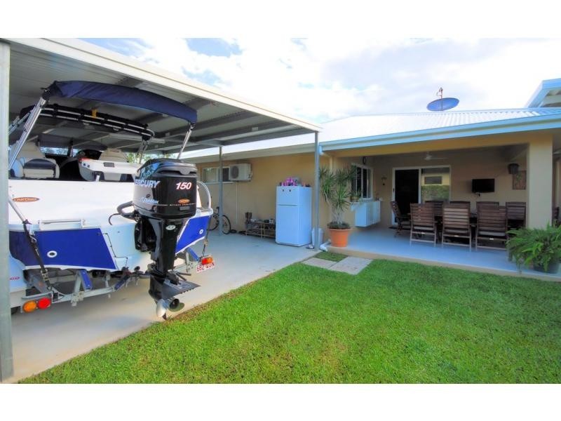 6 Woodrow Circuit, Mount Louisa QLD 4814